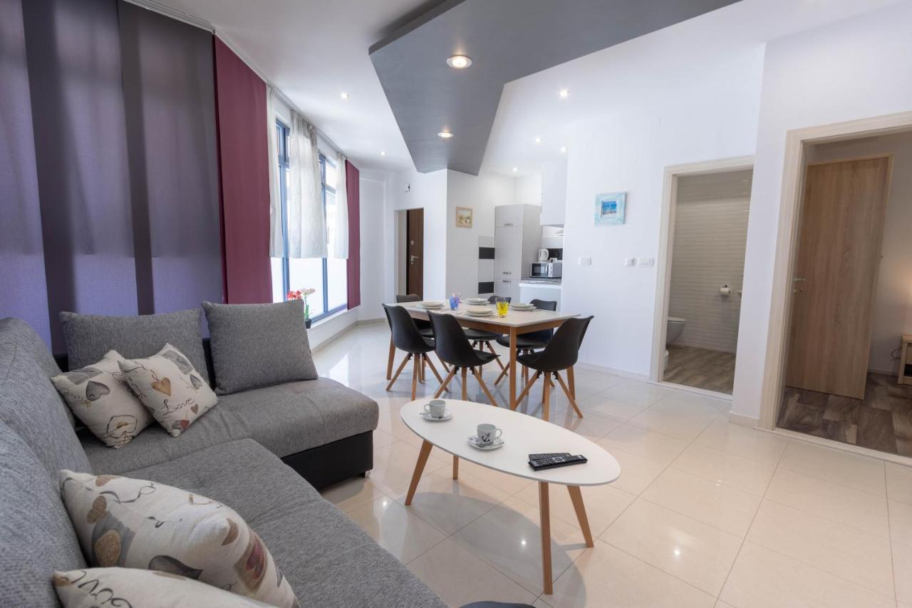 Apartman Dora Podstrana Exteriör bild